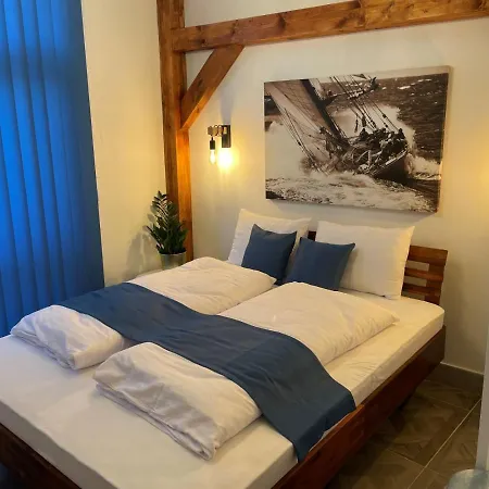 Dunakavics Boutique * Szentendre