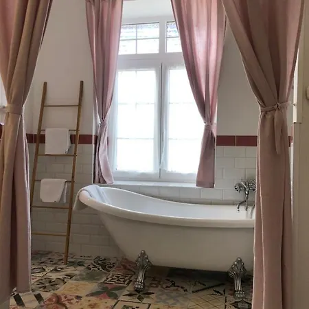 Dunakavics Boutique *
