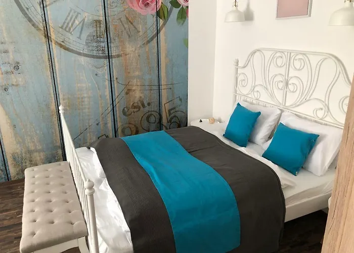 Dunakavics Boutique *