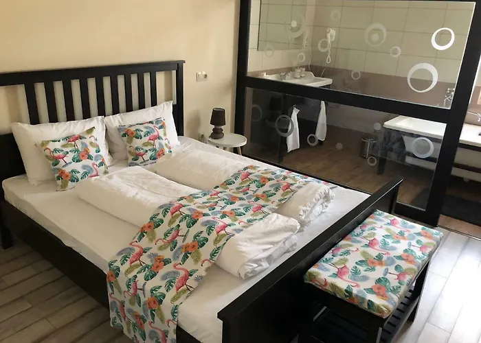 Dunakavics Boutique *